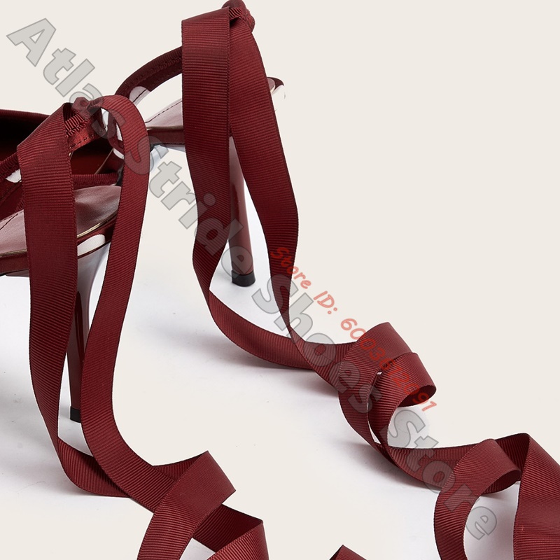 Satin White Polka Dot Pointed  - đánh giá và giá Wide Fit Heels