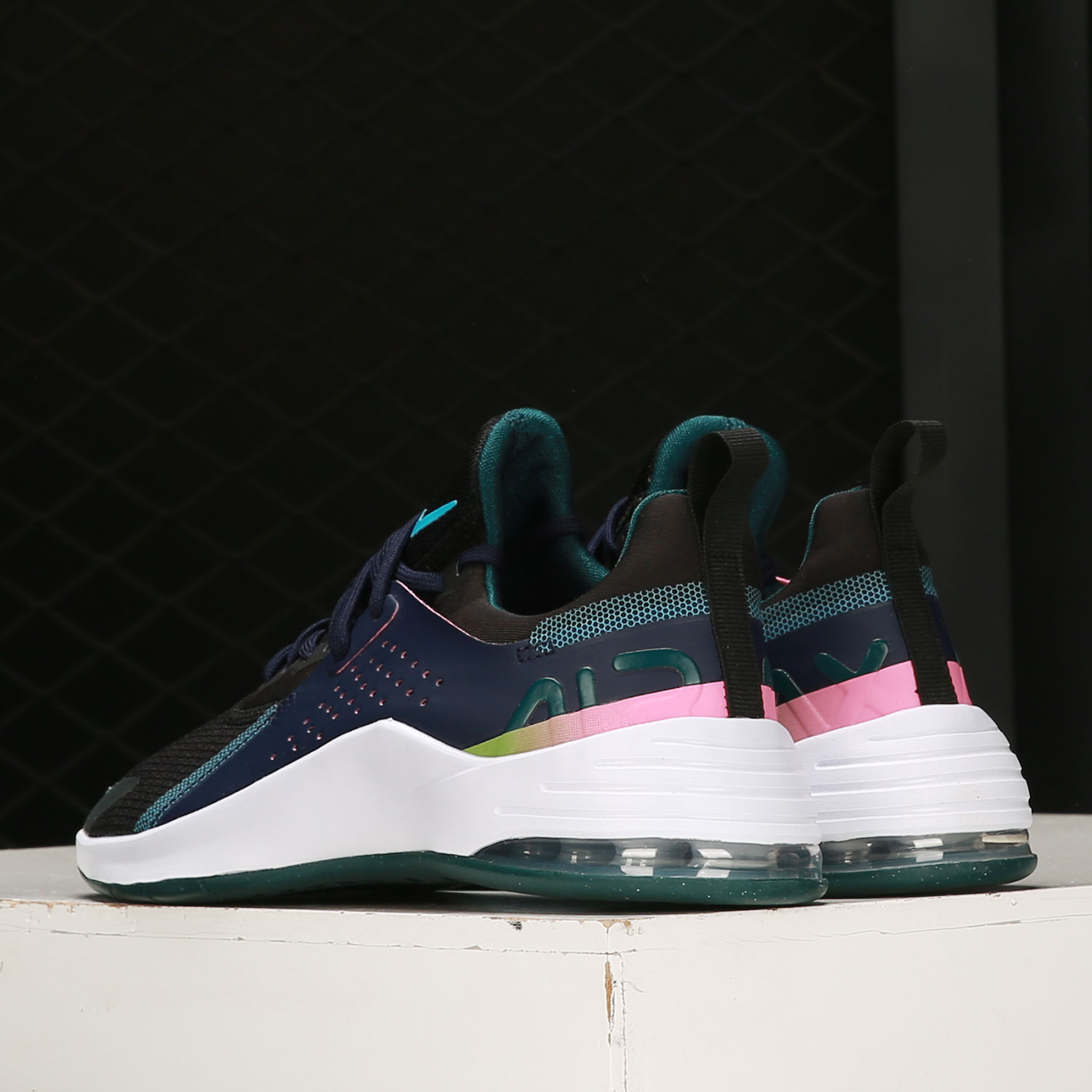 Nike genuine AIR MAX BELLA TR  - đánh giá và giá Women'S Shoes Nike Air Max