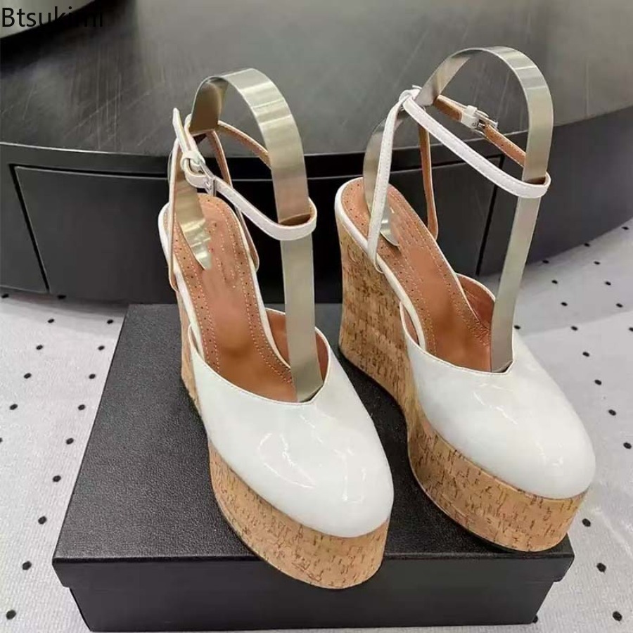 Women's Patent Leather Wedge S - đánh giá và giá Cork Wedge Sandal
