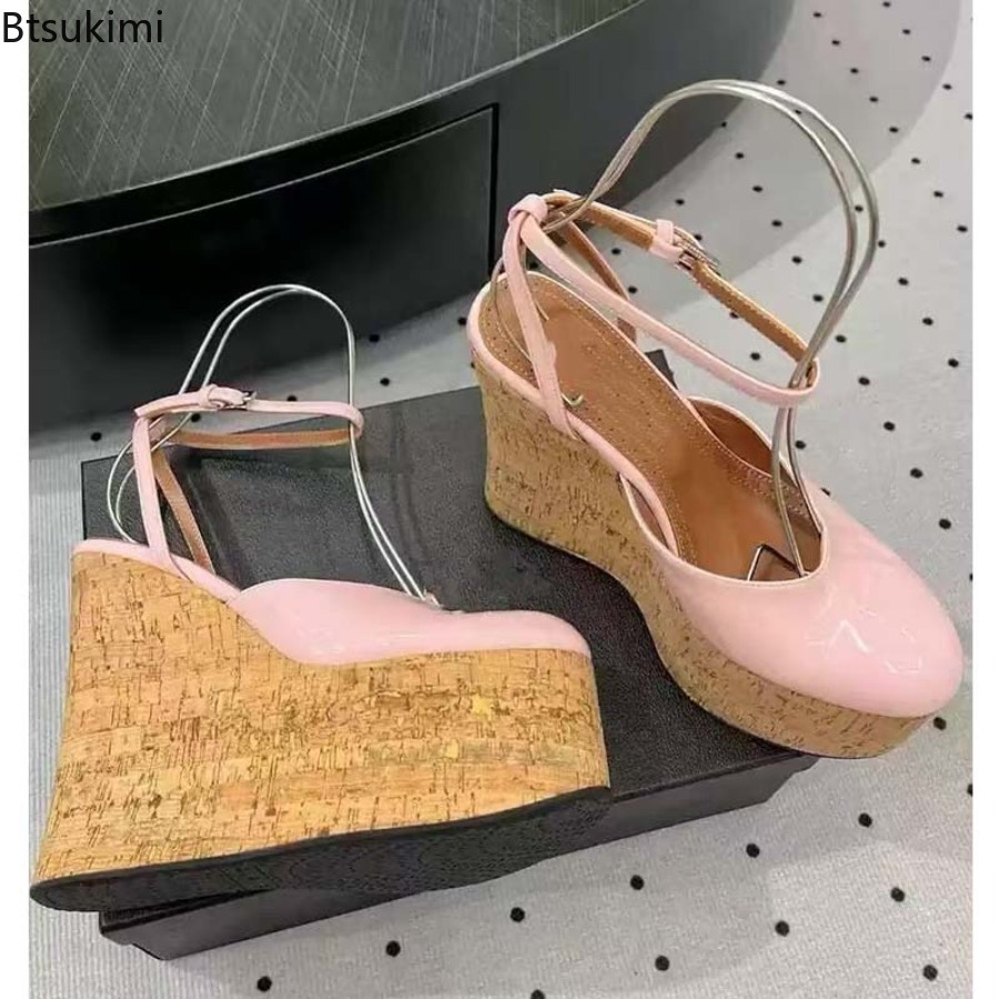Women's Patent Leather Wedge S - đánh giá và giá Cork Wedge Sandal