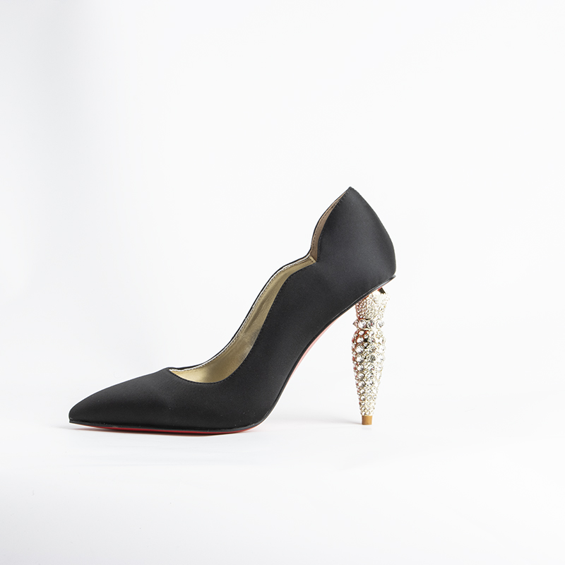 luxury Red Bottom Black Pointe - đánh giá và giá Women'S Shoes Red Bottoms